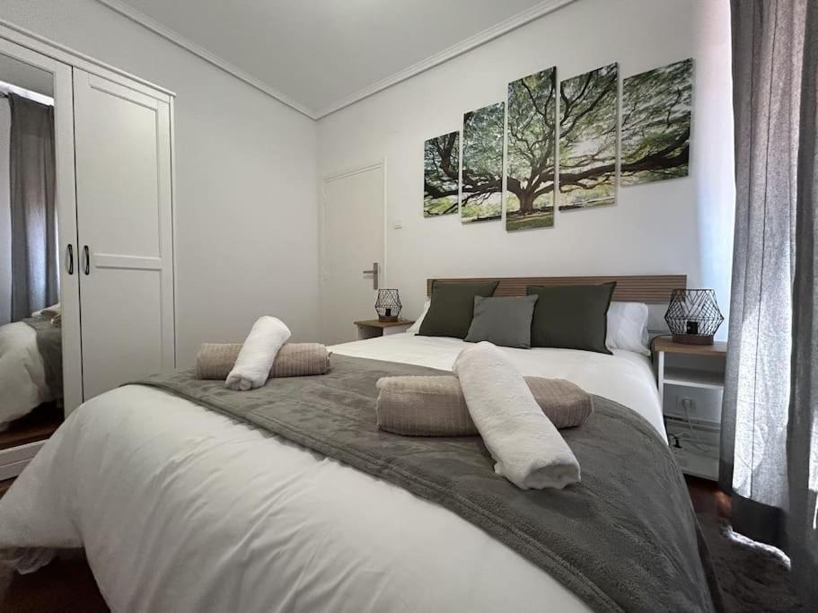 Deusto Apartment Bilbao Exterior photo